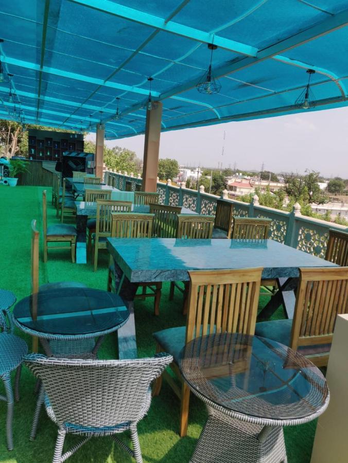 Hotel Virasat By Bookingcare Chhatarpur Exterior foto